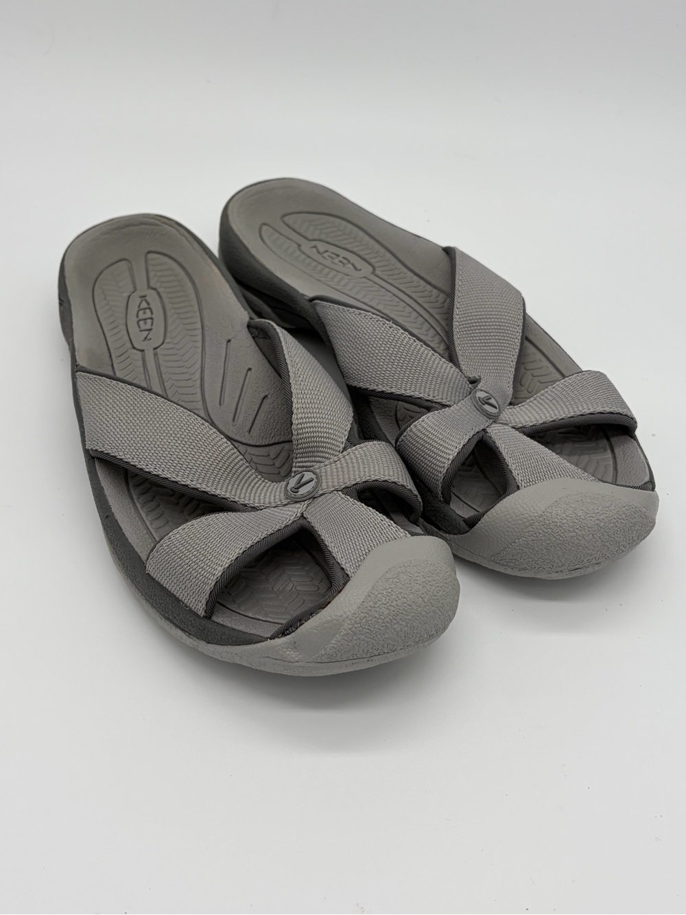 KEEN Gray Women's Cross-Strap Slip-On Sandal